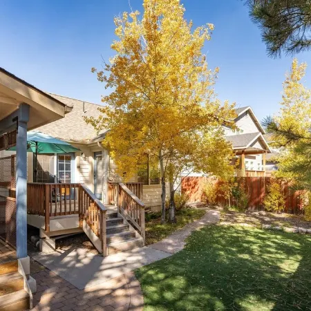 Serene Eco-Friendly Guesthouse