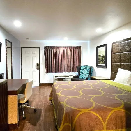Century Motel Buena Park Anaheim I-5