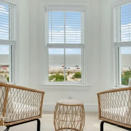 931 Beach Guest House