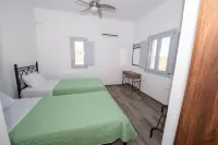 DENIS Summer Living