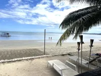 Seabeds 3 Bedroom Beachside Apartment Home Hôtels à : 