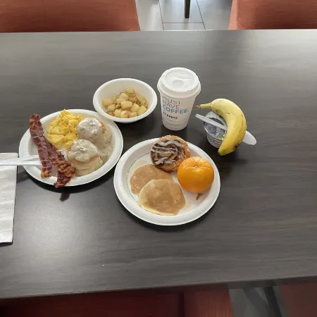 Holiday Inn Express & Suites GRANTS - MILAN by IHG