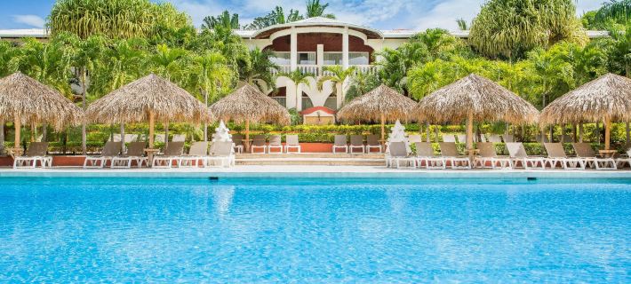 Hotel Tamarindo Diria Beach Resort โรงแรมในตามารินโด