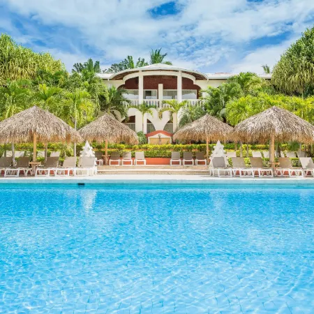 Hotel Tamarindo Diria Beach Resort