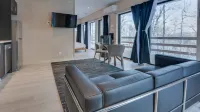 Bel Air Tremblant USHUAIA : 1 CHAMBRE, JACUZZI ET SAUNA - Chalets