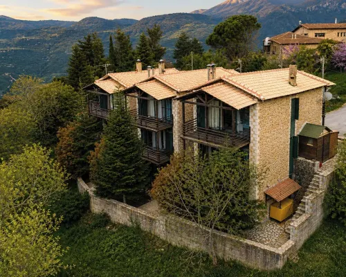 Vathyskia Guesthouse Hotels in Corinthia