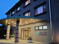 花の森ホテル 伊予市のホテル