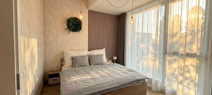 8-Min to Airport 1BR & 1LR Flat Hotels in Bratislava