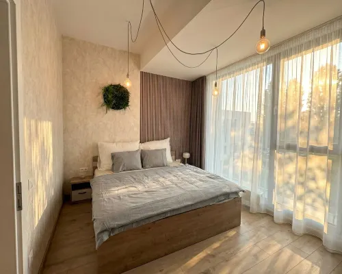 8-Min to Airport 1BR & 1LR Flat Hotels in Bratislava II