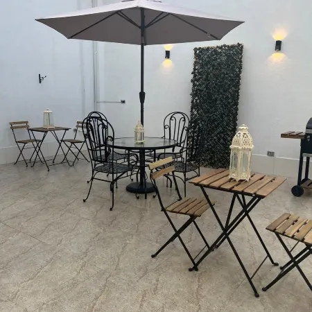 Valymar Inn International Home Hotel