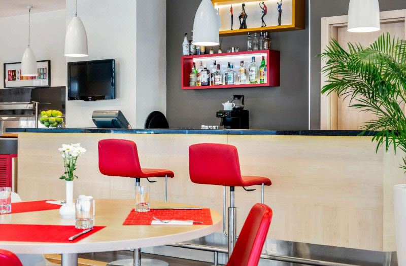 Ibis Izmir Alsancak photo 2