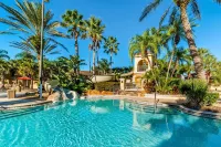 Spacious Townhome Near Disney, Free Parking - Villas