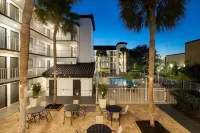 Mai Hana Hotel- Intl Drive, Trademark Collection by Wyndham - 2-Star