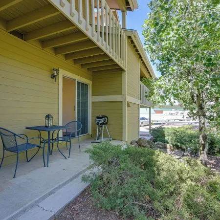 Shop, Dine, Hike, Explore Dtwn! Flagstaff Getaway