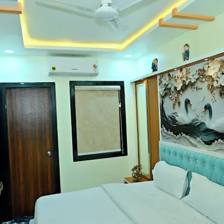 Gehlot Paradise Hotel