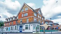 Uno Thames Hotel Maidenhead -Reopened Brand New Again -FREE PARKING