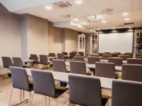 Home Hotel Bastion Отели рядом с достопримечательностью «Ховедойя»