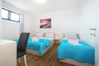 Deluxe Villa Laura for 8 - إطلالة على البحر