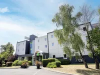Ibis Styles Cognac - Pools
