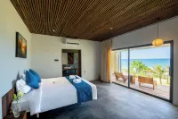 Rucha Beachfront Retreat - Beach
