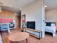 Livensa Living Studios Madrid Alcobendas - Park Yeri