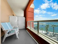 Harbor Suites at Harborwalk Village - Sea View