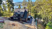 Emerald Overlook by Avantstay Mountain Cabin Lake Views + Hot Tub + Fire Pit - 4 estrellas