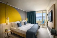 Sunny Baška Hotel by Valamar, ex Corinthia - Uima-altaat