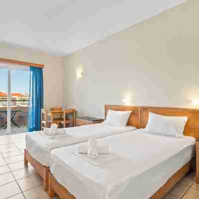 Alonia Hotel Apartments Rooms