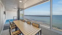 Pohang Etoile Poolvilla - Balkoner