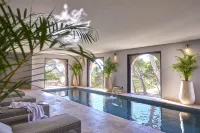 Château Capitoul - Pools