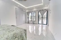 Modern Villa w/ Pool & Garden - 2-Star
