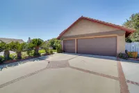 Near Golf & Buzzers Baseball! Ontario Ranch Home - Kitchens