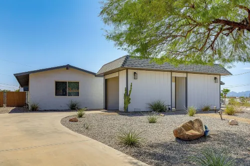 2 Mi to Lake Havasu State Park: Home w/ Pool! - Beach
