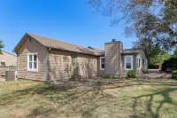 Pool & Amazing View: Updated Grand Lake Getaway - Pet friendly