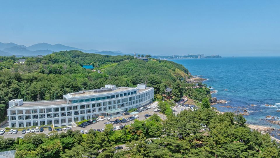 Potalaka Naksan Beach Wellness