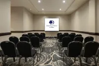 DoubleTree by Hilton North Vancouver - Beach