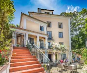 Lawrences Hotel - Romantic