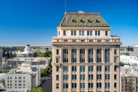 The Citizen Hotel, Autograph Collection - بار