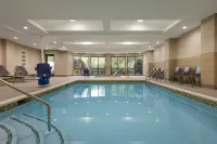 Courtyard Lancaster - Pool
