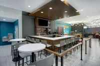 Hilton Garden Inn Terre Haute - bar