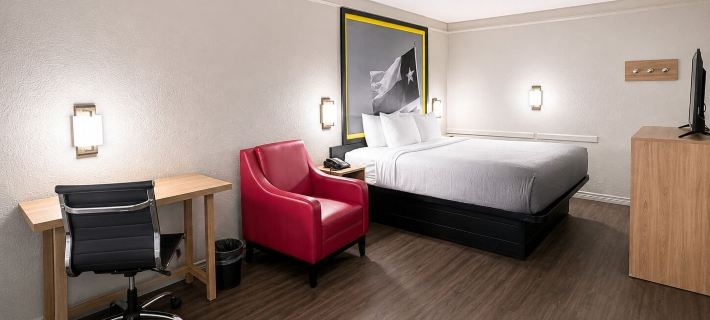 Super 8 by Wyndham Nacogdoches Near University Hotels in Nacogdoches
