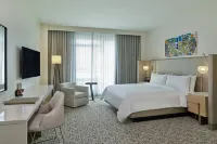 Art Ovation Hotel, Autograph Collection - parking
