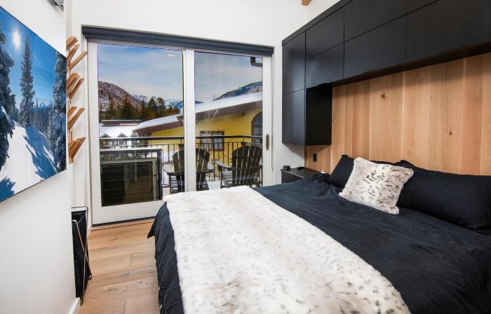 Wall Street 302, 1BD + Loft Condo in Vail Village