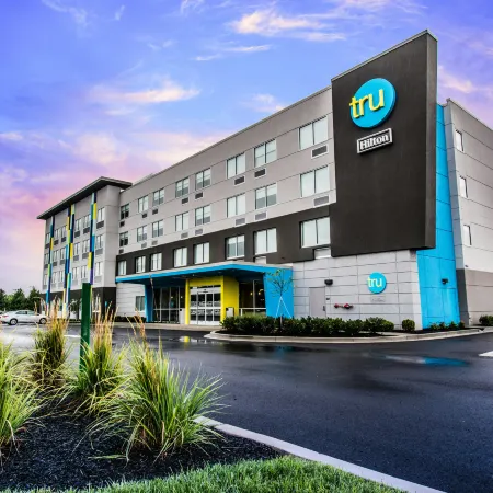 Tru by Hilton Bowling Green