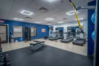 Hampton Inn & Suites Mission - Gym