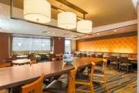Fairfield Inn & Suites Alexandria - فطور