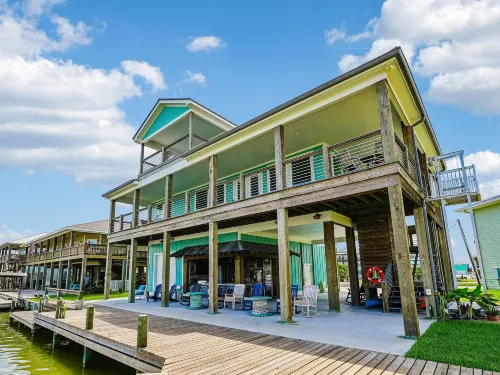 The Salty Dog at Copano Bay - 4-Star