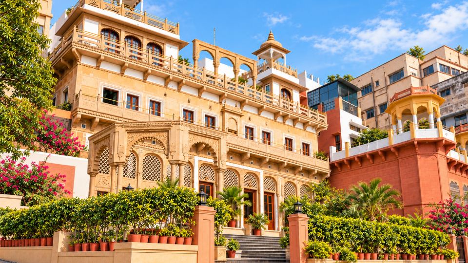 Guleria Kothi - Heritage by the Ganges