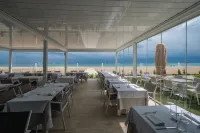 Ghibli Hotel - bar